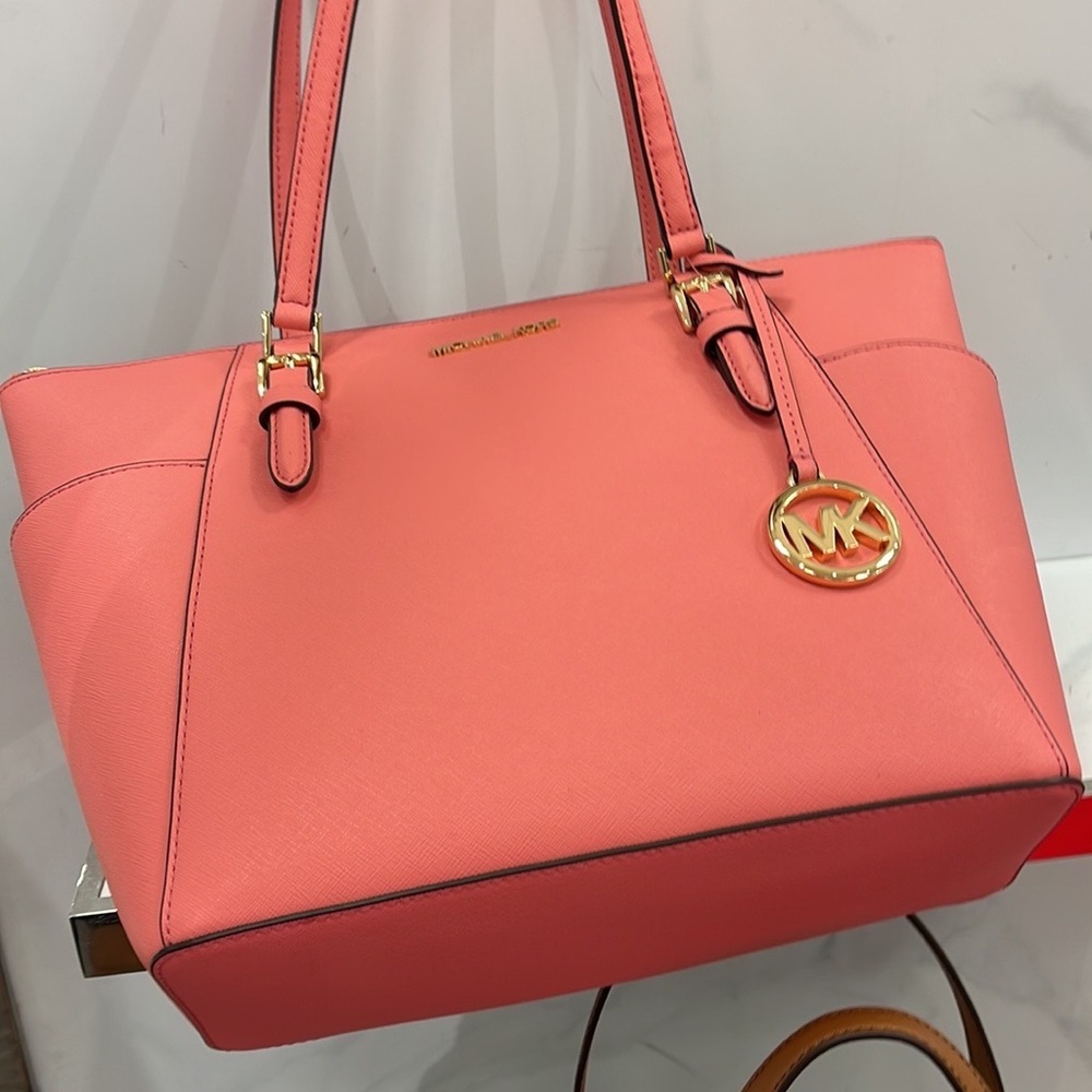 MICHAEL KORS Charlotte Large Leather Top-Zip Tote
Tea Rose - Picture 3 of 16